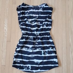 🍍3 for $30🍍Dynamite Tunic Length Vneck Blouse